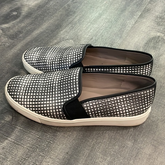 Vince Blair Check Slip On Sneakers - Picture 3 of 9